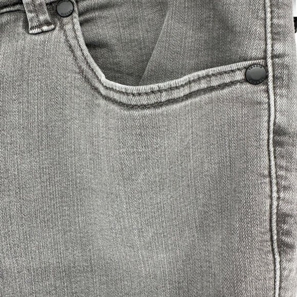 Torrid Denim Jeggings Womens 18R Gray 3 Button and Zip Fly Pockets - Picture 7 of 8